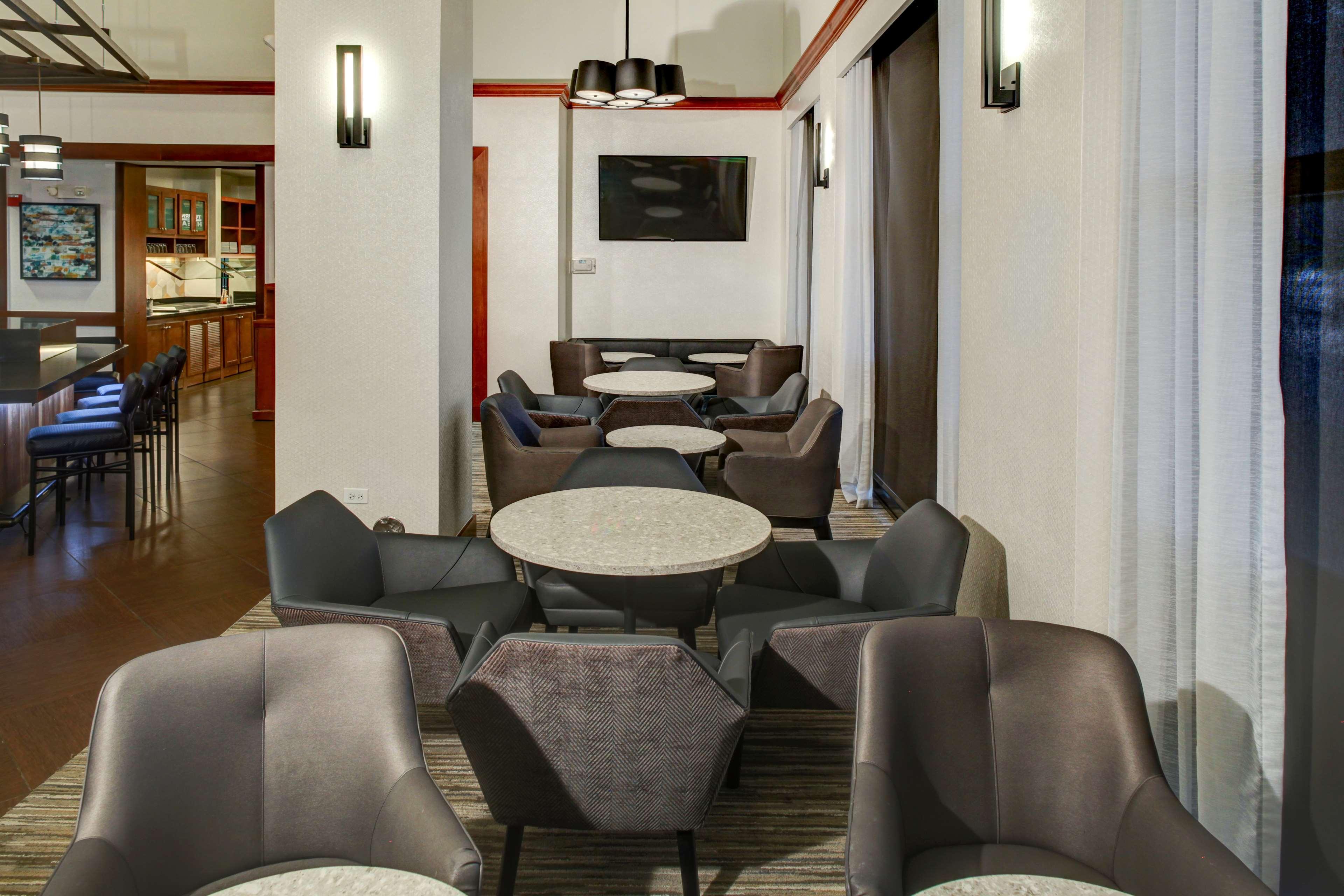 Hyatt Place Albuquerque Airport מראה חיצוני תמונה